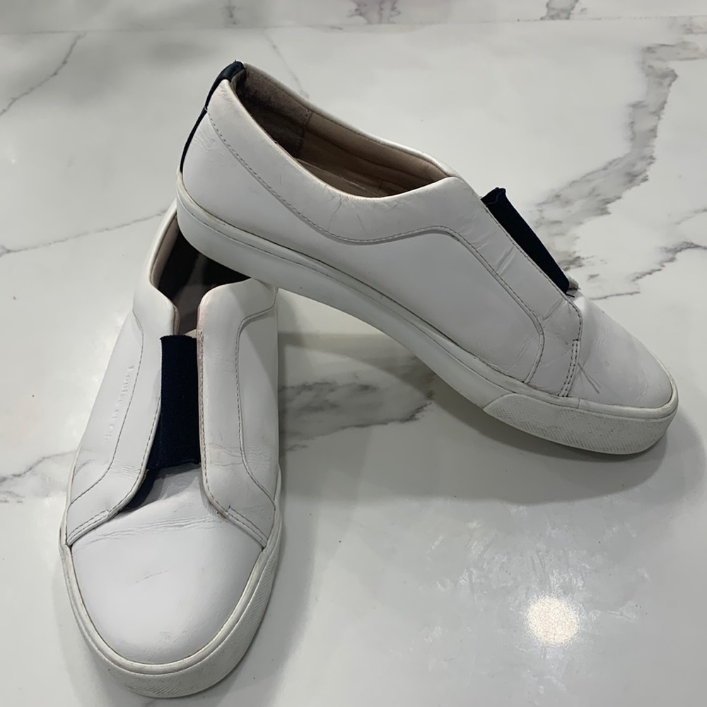 Louise et Cie Lo-Bette White Leather Sneakers. Size 7.5